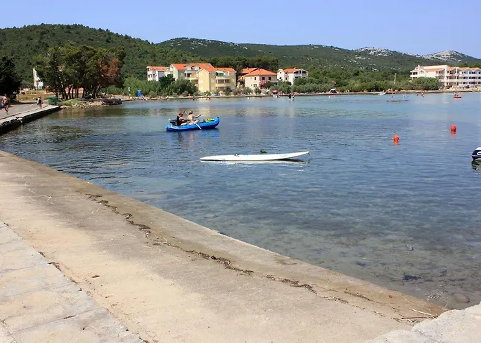 With Parking Space - 8214 Pašman