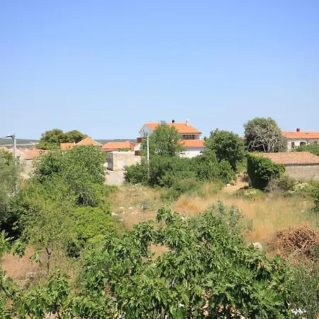 Daire With Parking Space - 8214 Pašman