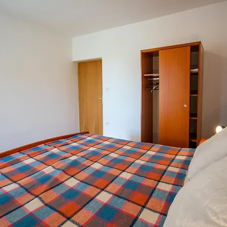 With Parking Space - 8214 Appartement *