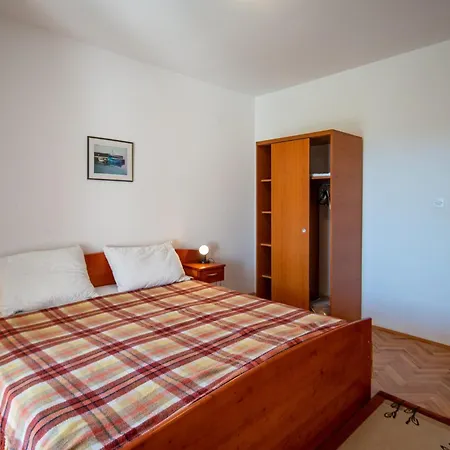 With Parking Space - 8214 Appartement *